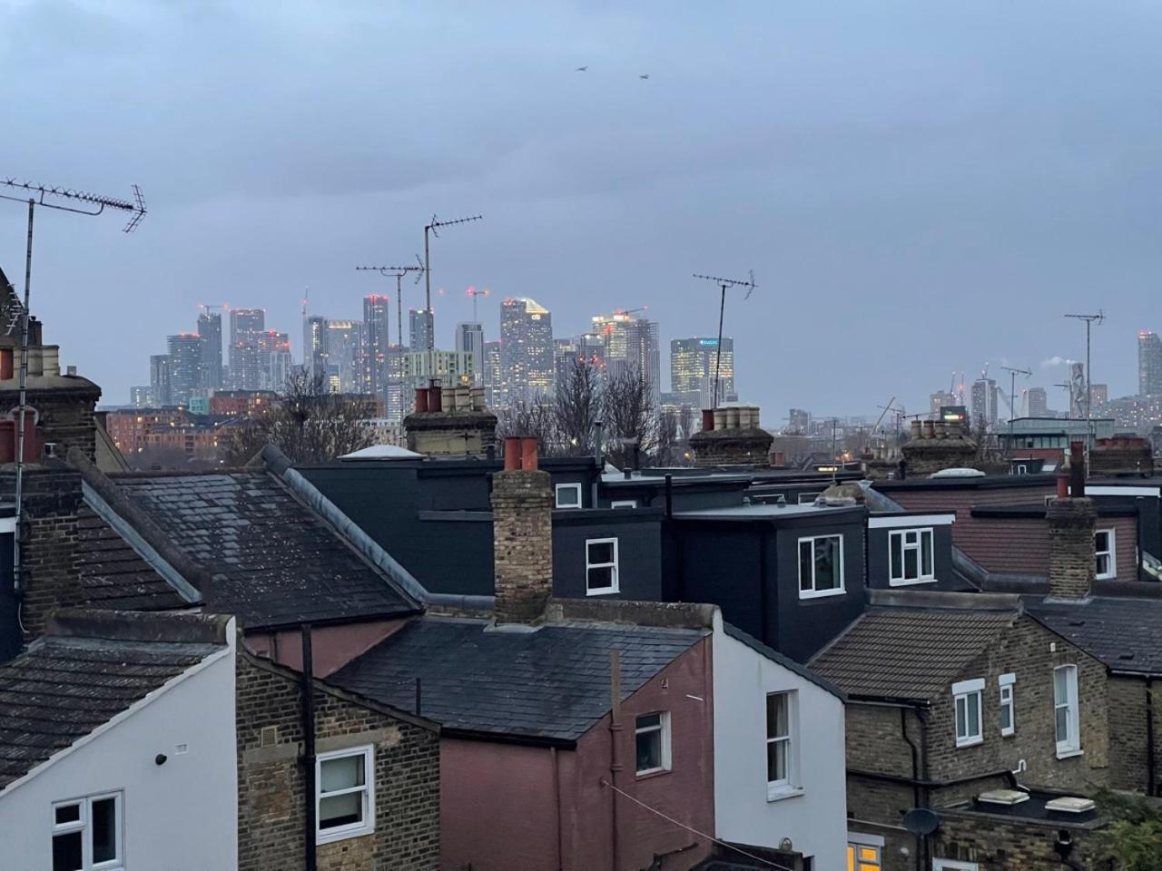 Home In Greenwich Near The O2 ลอนดอน ภายนอก รูปภาพ